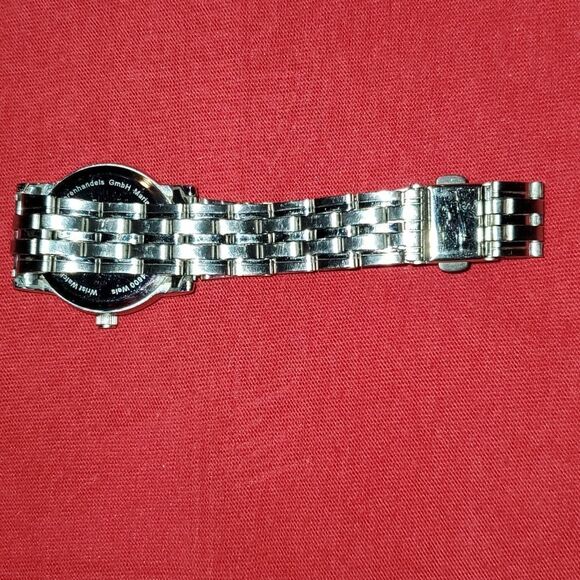 Sempre Laser Cut Hypotrochoids Geometric‎ Design & Rose Face Watch Womens Silver - Picture 6 of 8